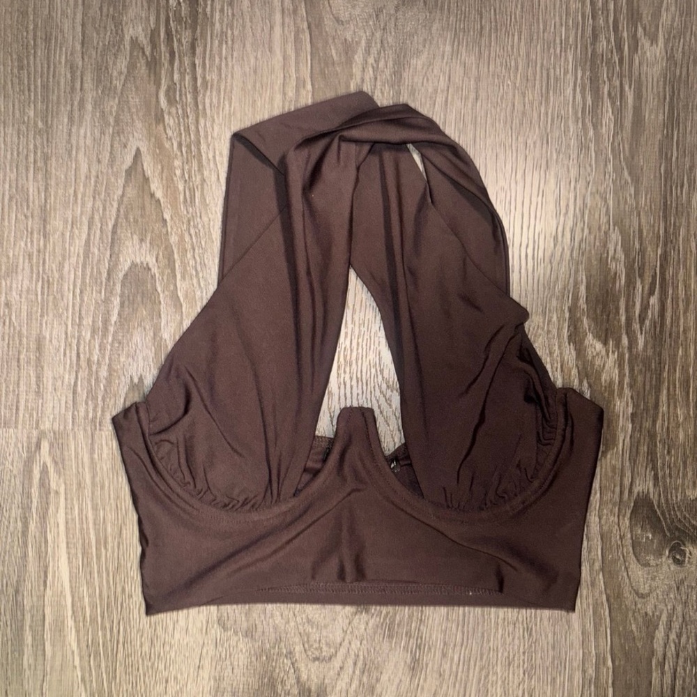 SHEIN BROWN CROP TOP